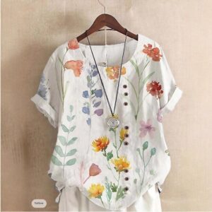 Women's Floral Print Blouse - Short Sleeve Button Detail Top